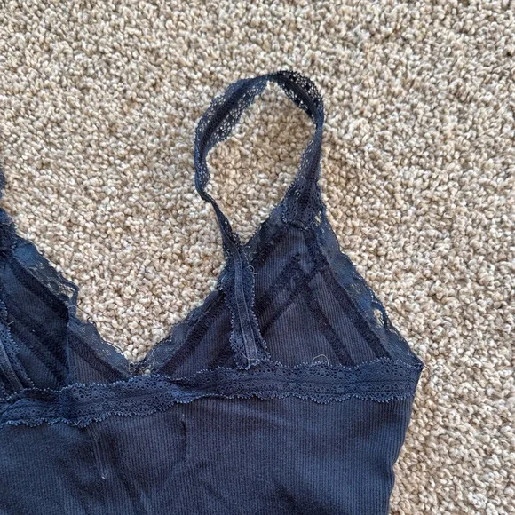 OG Hollister Navy Blue Lace Trim Tank Top - Picture 6 of 8